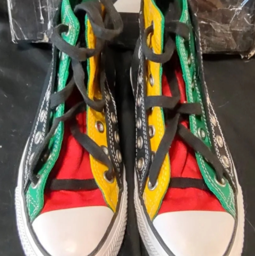 Double up converse - Picture 2 of 2